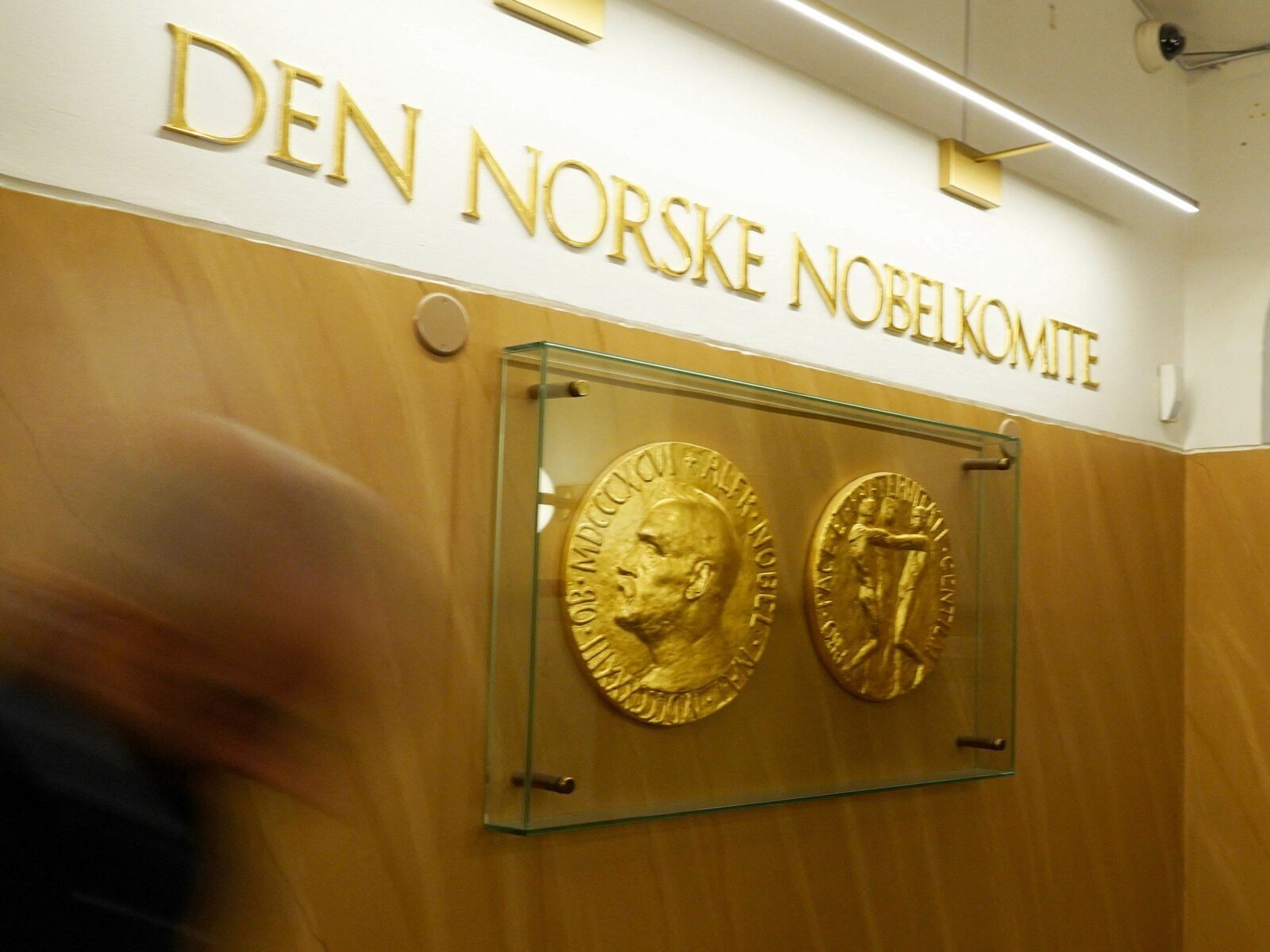 Cine sunt cei cinci judecători ai Premiului Nobel pentru Pace ce decid soarta lui Trump?