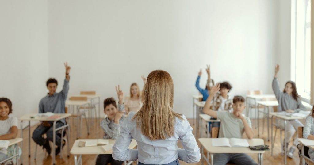 Ziua Mondială a Educației 2025: Ce semnifică data de 5 octombrie pentru profesorii din România