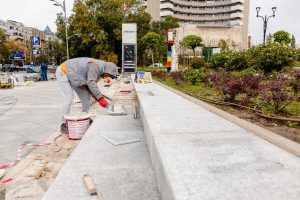 Primarul Capitalei, Stelian Bujduveanu, anunță refacerea trotuarelor din centrul orașului: Lucrări de reparație în plină desfășurare!