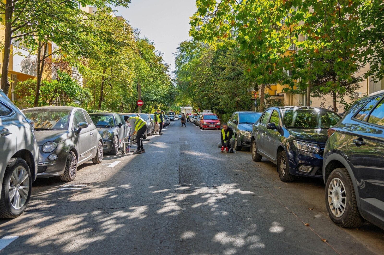 [ad_1] Primăria Sectorului 2 investește în amenajarea de parcare rezidențială și urbanistică Locuri de parcare nou-create pentru rezidenți în Sectorul 2 Primăria Sectorului 2 a finalizat recent amenajarea a 101 noi locuri de parcare pe strada Pescărușului, într-o zonă unde spațiile de parcare erau până acum neamenajate și mașinile parcate haotic