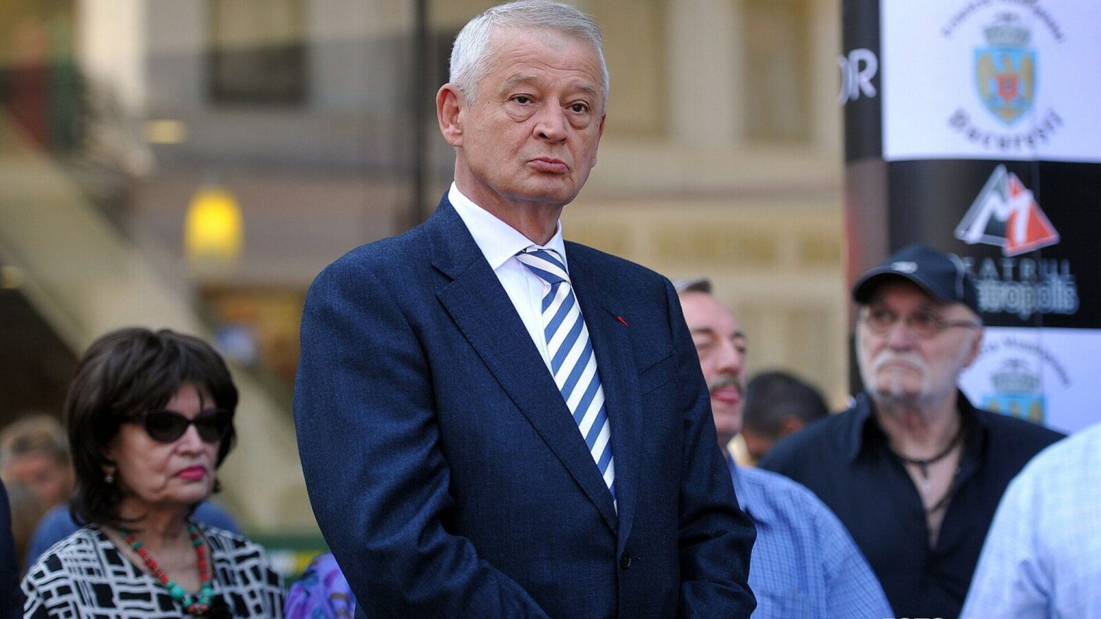 [ad_1] Fostul primar al Capitalei, Sorin Oprescu, a fost reținut recent în apropierea aeroportului din Salonic, conform unor surse judiciare