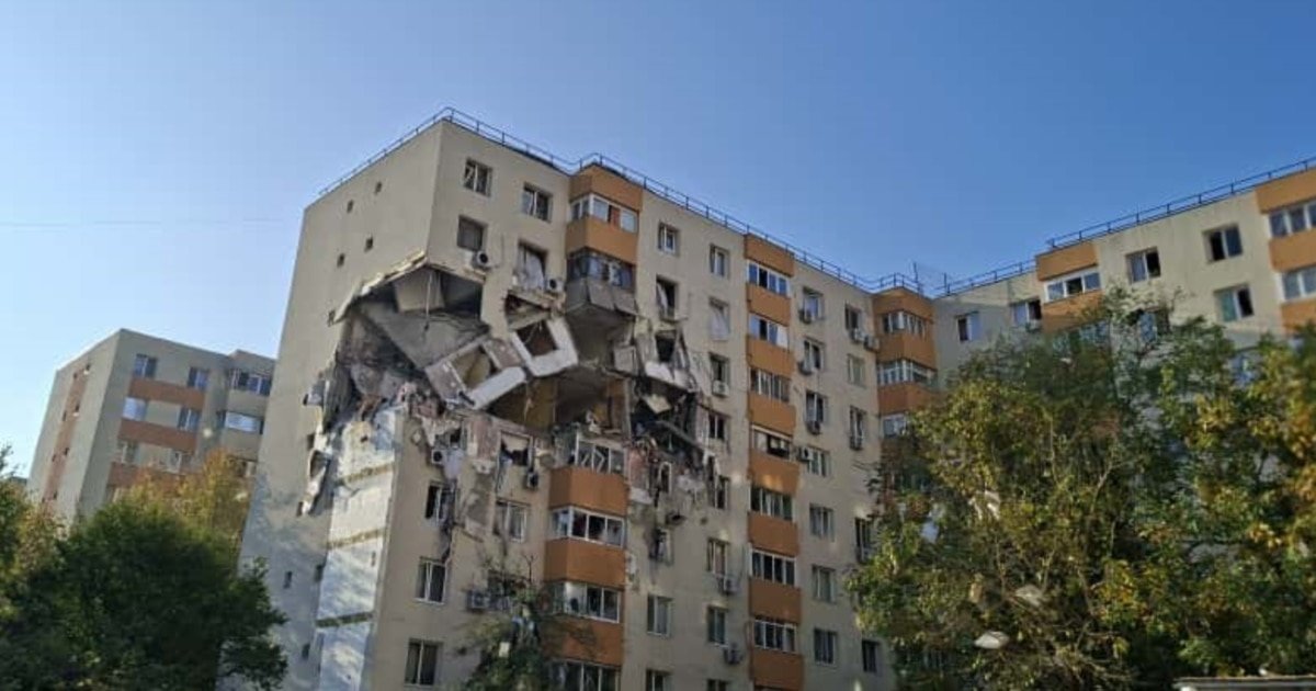 „Există pericol de prăbușire a clădirii”