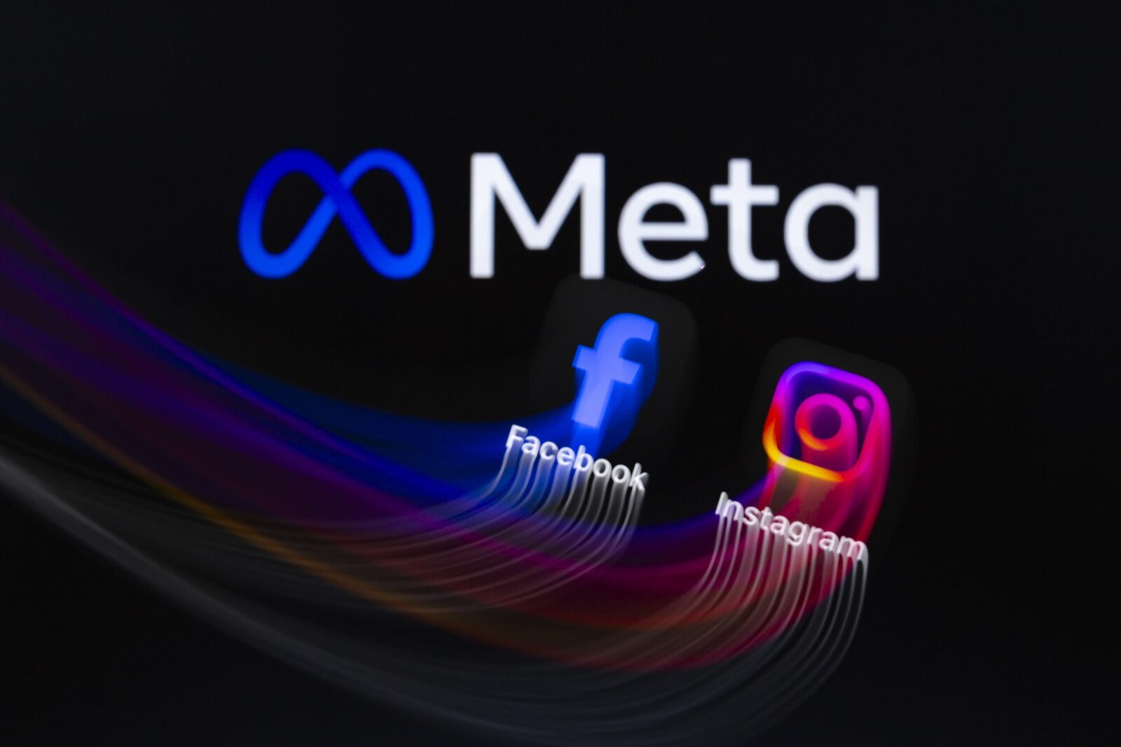 Meta a șters o pagină Facebook care urmărea agenți ai ICE