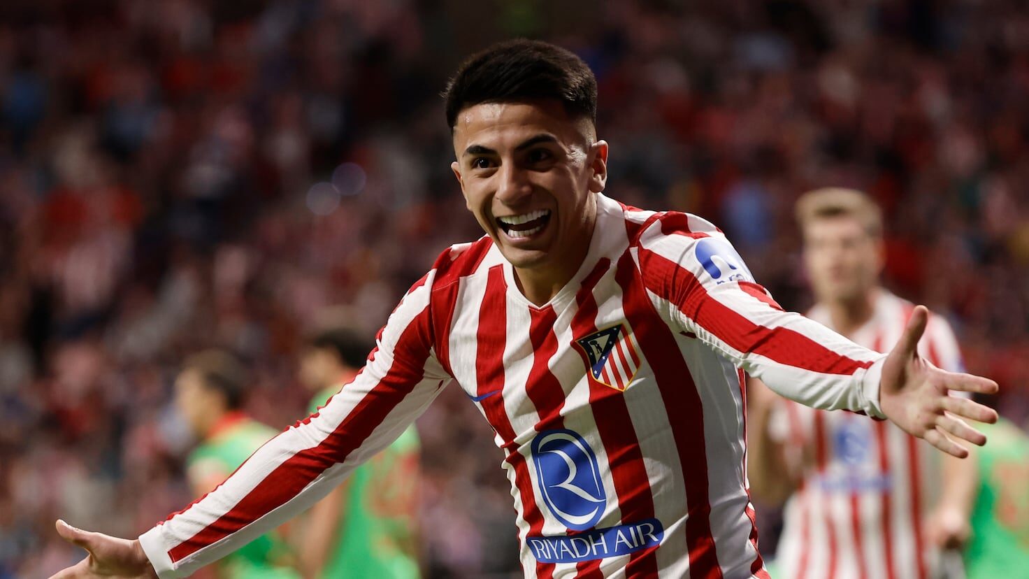[ad_1] De la conexiune argentiniană la performanța lui OblakMeciul a început cu Atletico Madrid punând presiune, avându-i pe Barrios și Griezmann lansând primele avertizări.Golul a fost marcat de Baena, cu un șut transversal după o execuție remarcabilă și un pas excelent al lui Julián Alvarez