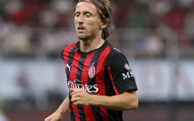 Preview:AC Milan vs Fiorentina - prediction, team news, lineups