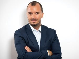 Bogdan Putinică este noul lider al gigantului mondial în AI, Wonderful, gestionând operațiunile în 29 de națiuni europene și asiatice.