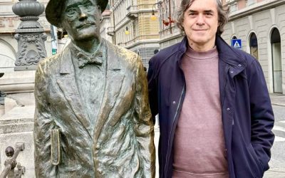 Cartarescu-si-statuia-lui-James-Joice.jpg