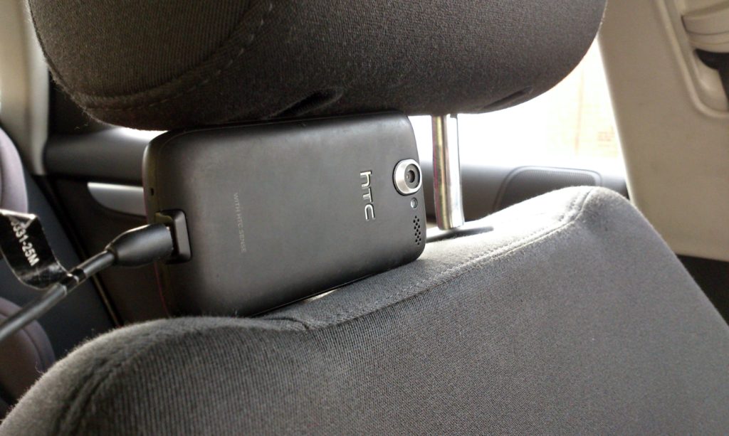 De-ce-sa-nu-arunci-electronicele-vechi-gadget-refolosire.jpg