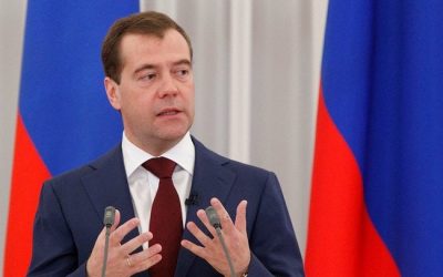 Dmitry_Medvedev_27_April_2012-4.jpg