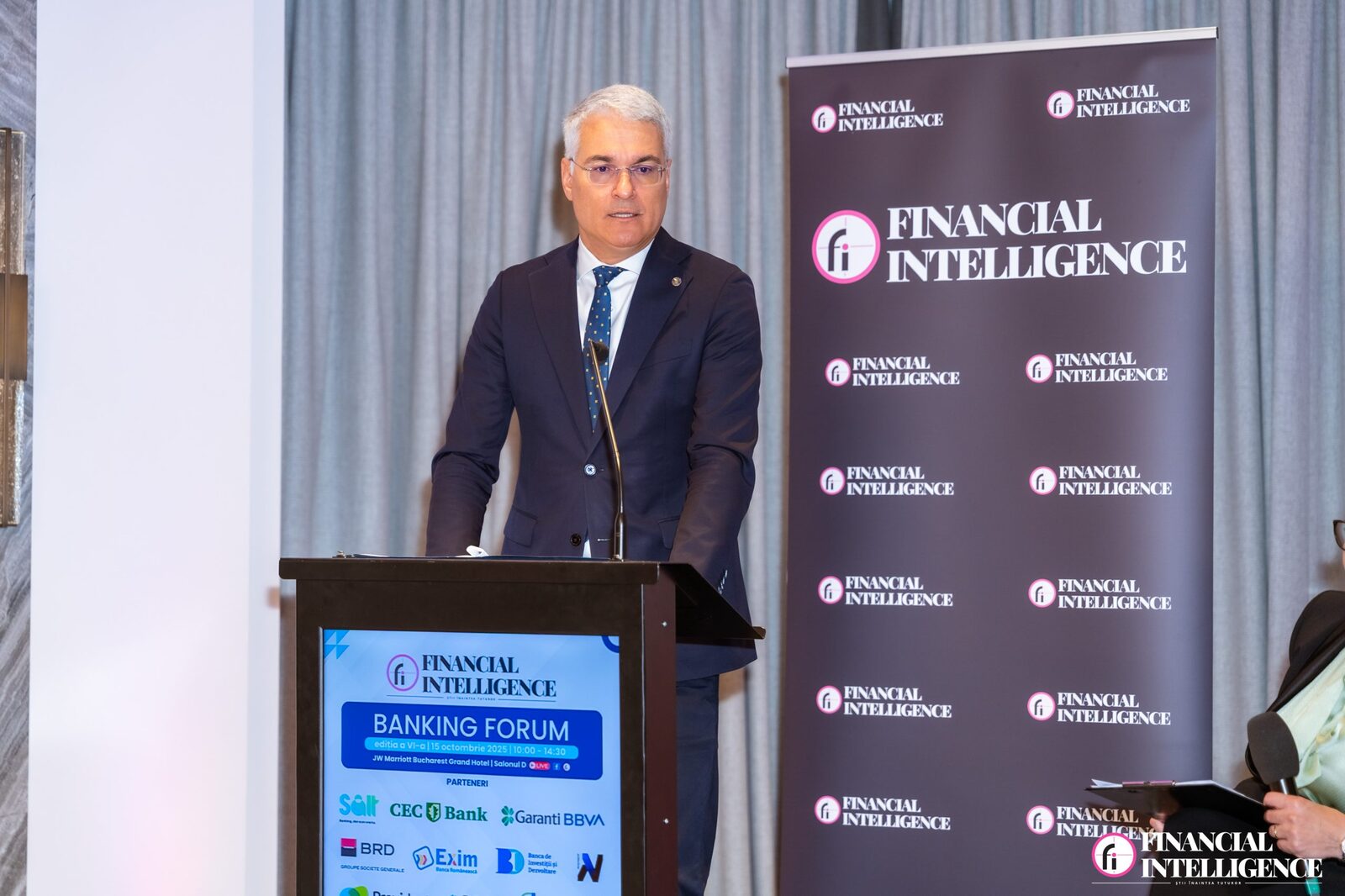 Dragoş Pîslaru sugerează coaliţiei să inceapă în primele trei luni ale anului următor elaborarea strategiei pentru planul 2028-2034.