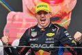 Max Verstappen, fericit pe podiumul de premiere. Pilotul celor de la RedBull este campionul mondial en-titre din Formula 1.