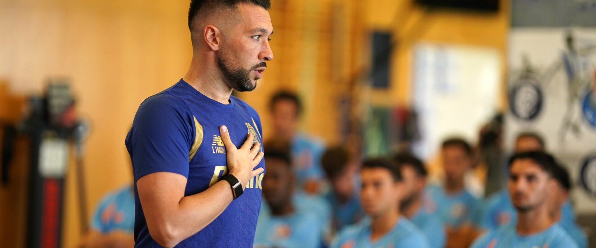 Regresso aos treinos do FC Porto contou com 4 novidades e muitas ausências