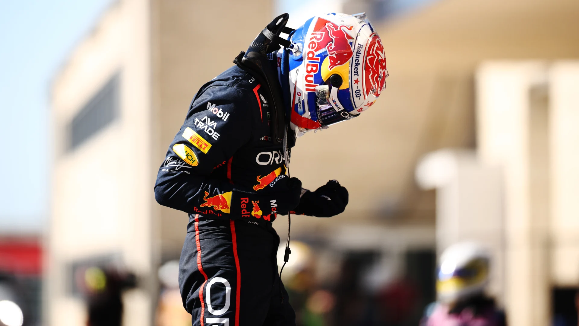 Max Verstappen domină cursa de la GP-ul SUA, urmat de Lando Norris și Charles Leclerc.