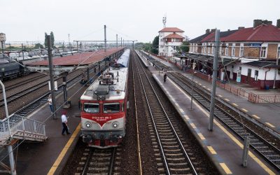 Gara-Medgidia-locomotiva.jpg