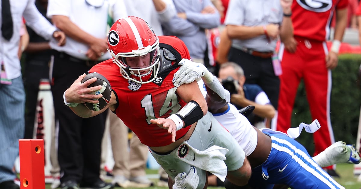 No. 12 Georgia bounces back from first loss of the season to beat Kentucky 35-14