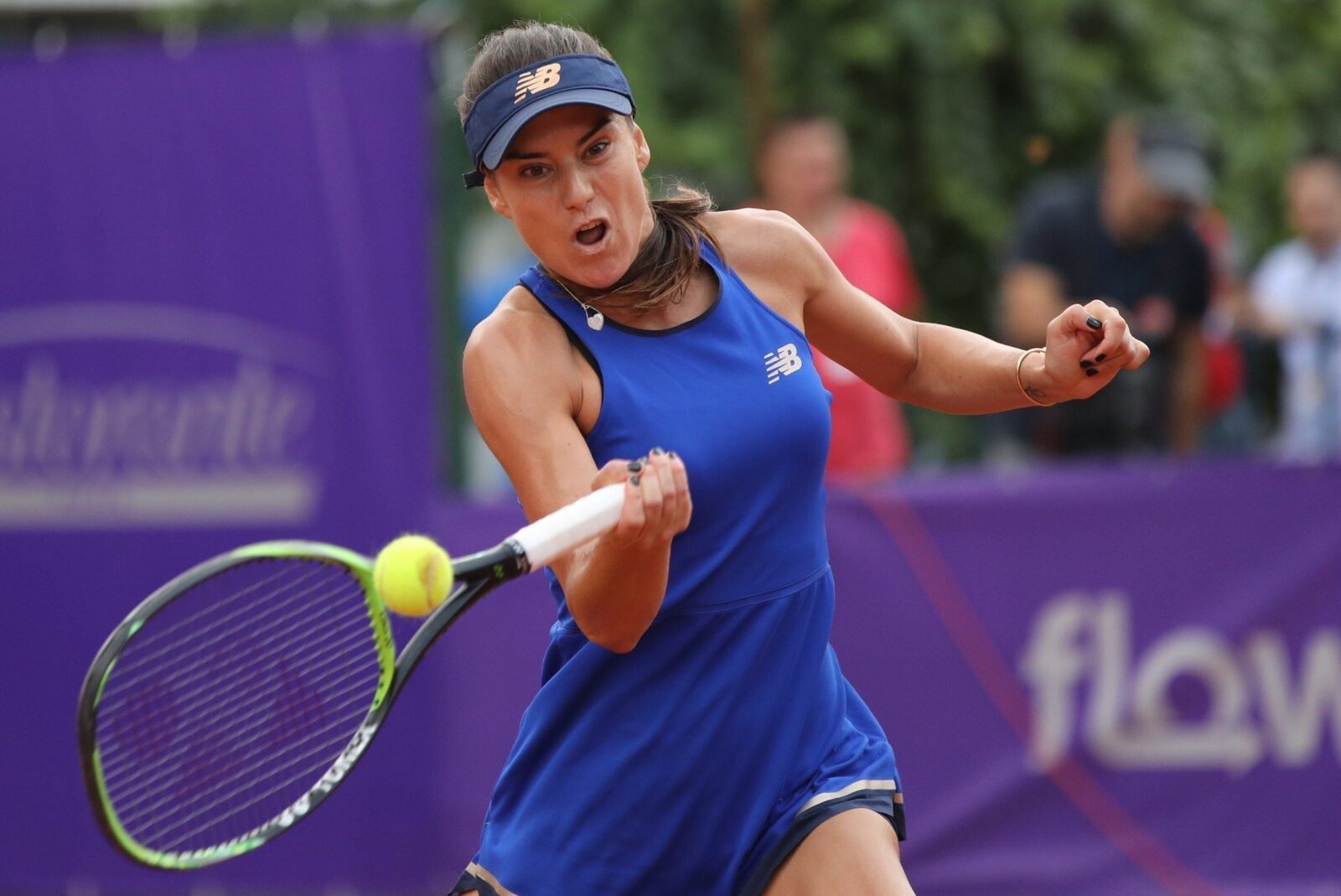 Două jucătoare românce în sferturile WTA Osaka, Sorana Cîrstea câștigând clar meciul.