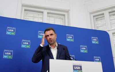 INSTANT_DEMISIE_CATALIN_DRULA_005_INQUAM_Photos_Octav_Ganea.jpg
