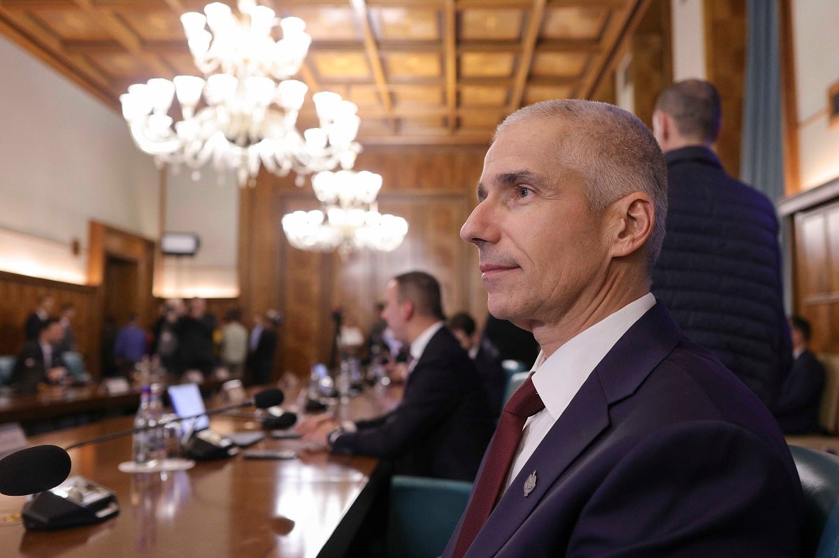 Motivul pentru care angajații din instituțiile de forță sunt scutiți de restricțiile de angajare între sectorul privat și cel de stat