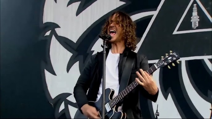 Limp Bizkit Honor Bassist With Chris Cornell Tribute