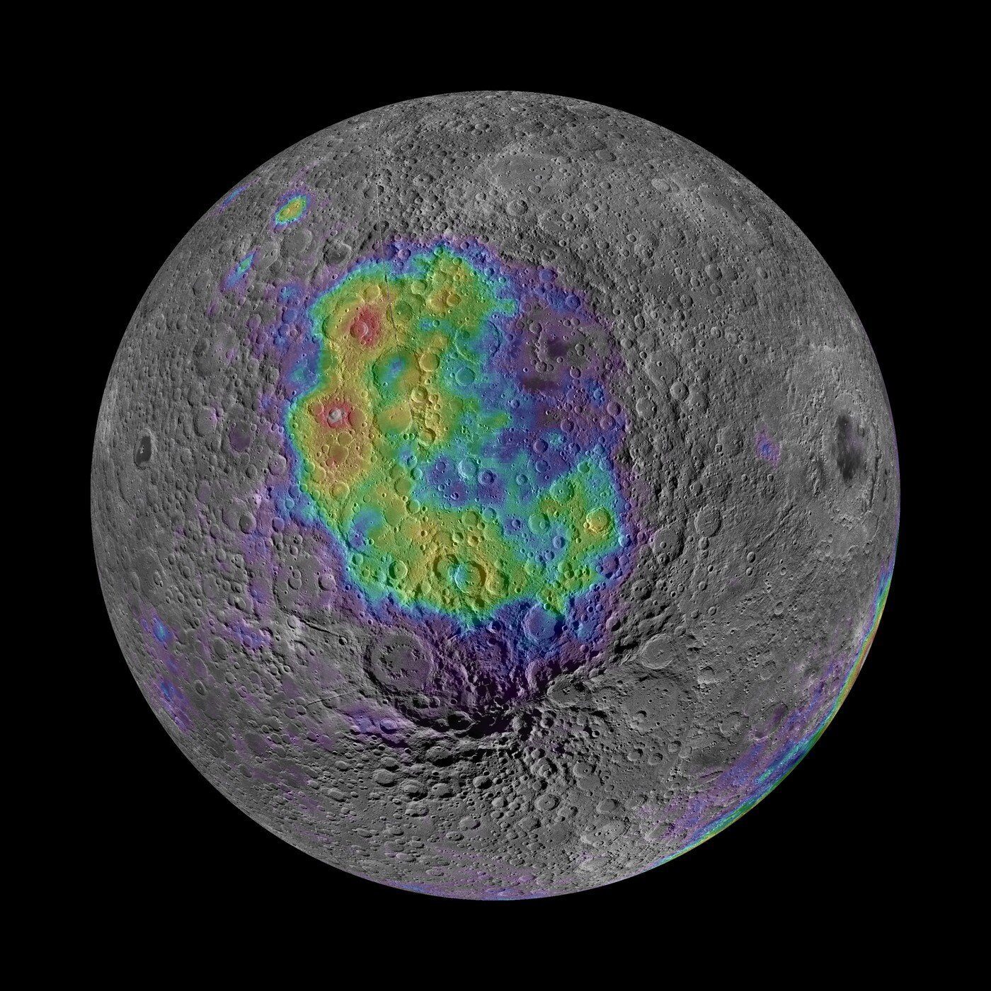 Descoperire surprinzătoare: Astronomii au reinterpretat cel mai mare și mai vechi crater de pe Lună, aducând beneficii pentru misiunile NASA