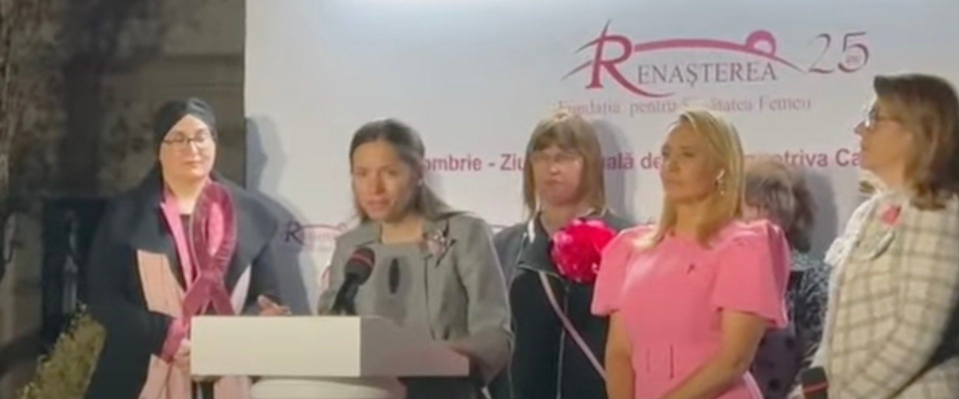 Mirabela-Gradinaru-.jpg