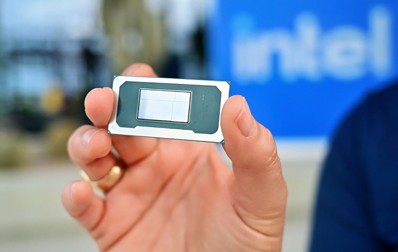 [ad_1] Intel își reafirmă angajamentul de a recâștiga terenul în industria semiconductorilor prin investiții semnificative într-un nou complex de fabrici de ultimă generație