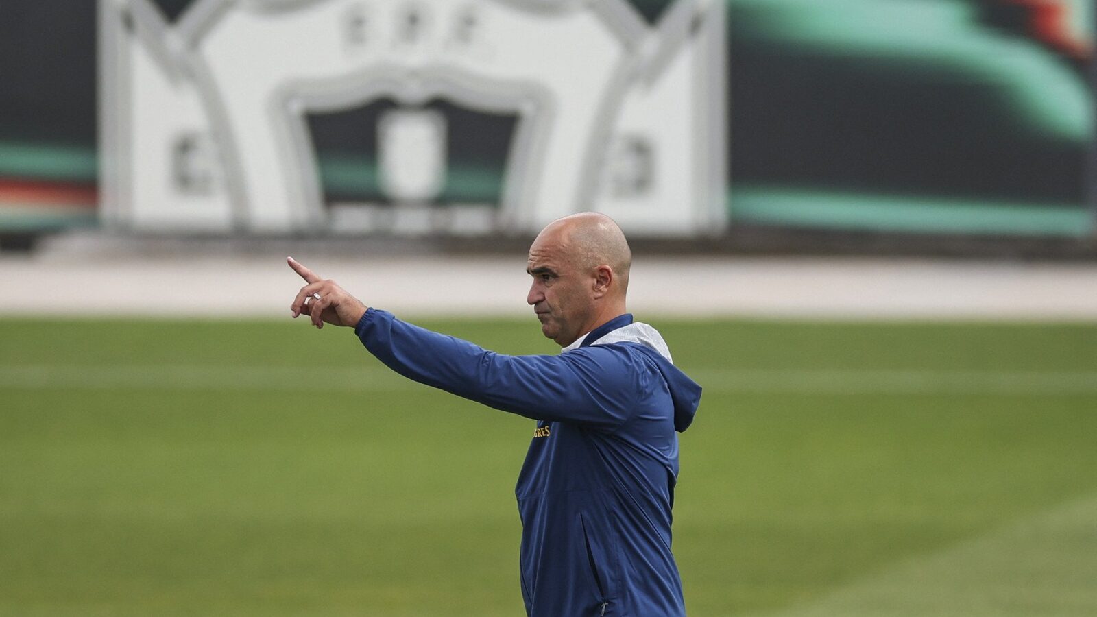 Portugalia își pregătește echipa pentru Ungaria la Stadionul de Fotbal.