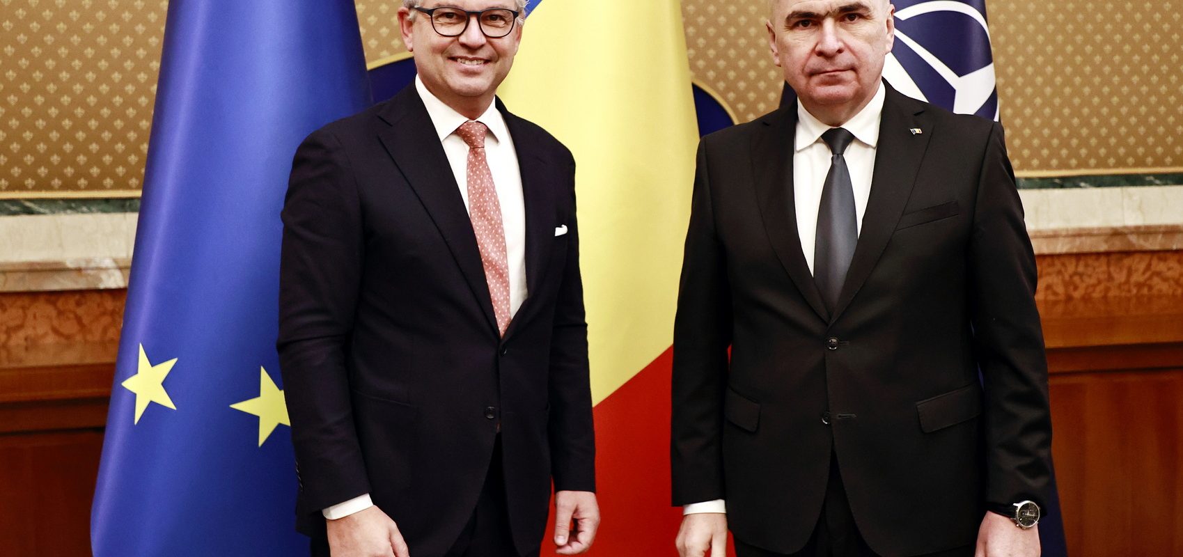 Premierul poarta dialoguri cu comisarul UE responsabil pentru probleme interne