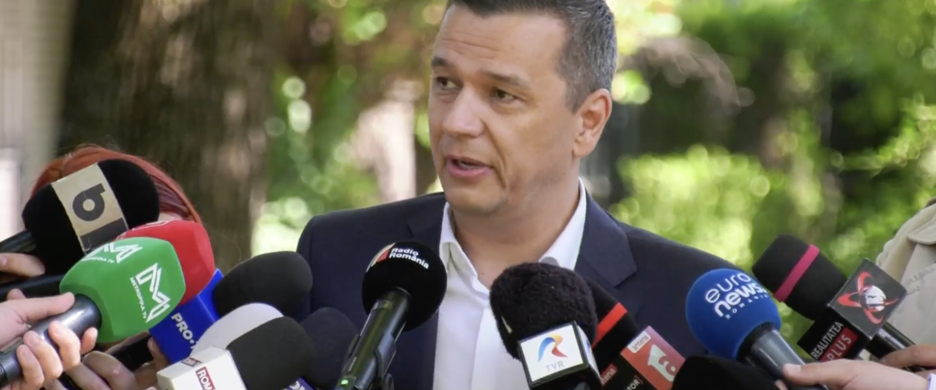 Sorin Grindeanu la congresul UDMR: Perioadă dificilă pentru România, în care atractivitatea populismului crește și răbdarea scade / Comentariu subtil la adresa lui Ilie Bolojan: „Politicile orientate către oameni nu se decid din birouri izolate”