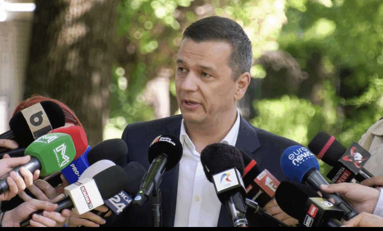 Sorin Grindeanu la congresul UDMR: Perioadă dificilă pentru România, în care atractivitatea populismului crește și răbdarea scade / Comentariu subtil la adresa lui Ilie Bolojan: „Politicile orientate către oameni nu se decid din birouri izolate”