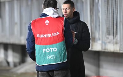 Sfait a așteptat finalul meciului și s-a dus “glonț” la fotoreporterul căruia i-a spart laptopul! Dialogul celor doi