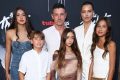 andre-lemmers-adriana-lima-family-tout-101525-155188094b9a4f448f7dfa7ae49a000c.jpg