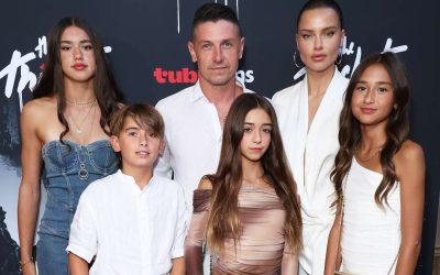 andre-lemmers-adriana-lima-family-tout-101525-155188094b9a4f448f7dfa7ae49a000c.jpg