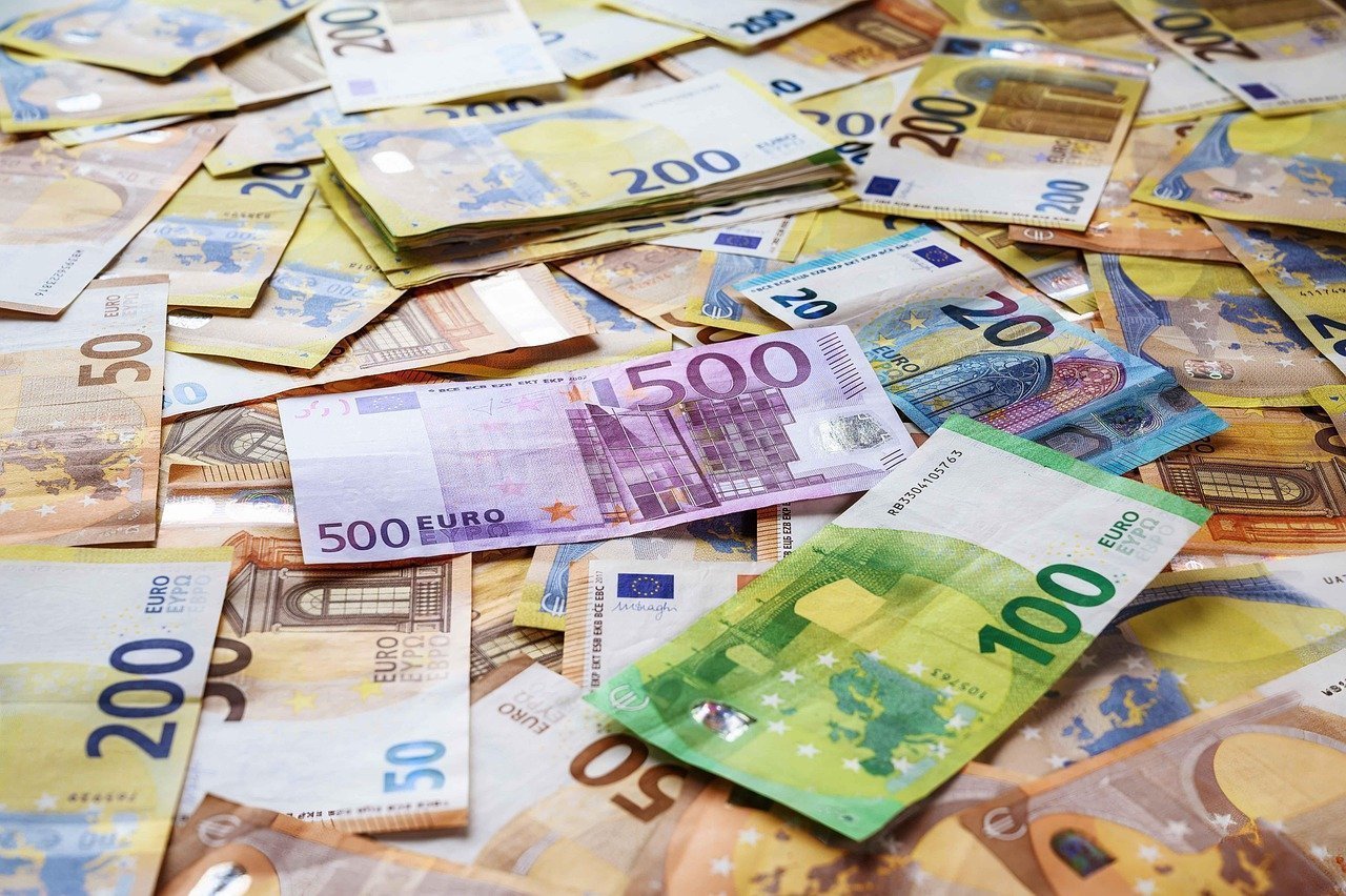 Un cetățean român a sustras bacșișurile a două hoteluri din Italia, în valoare de 5.000 de euro, impactând direct activitatea personalului hotelier