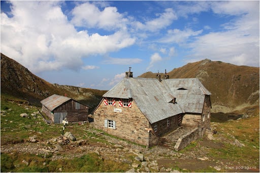 cabanapodragu.jpg