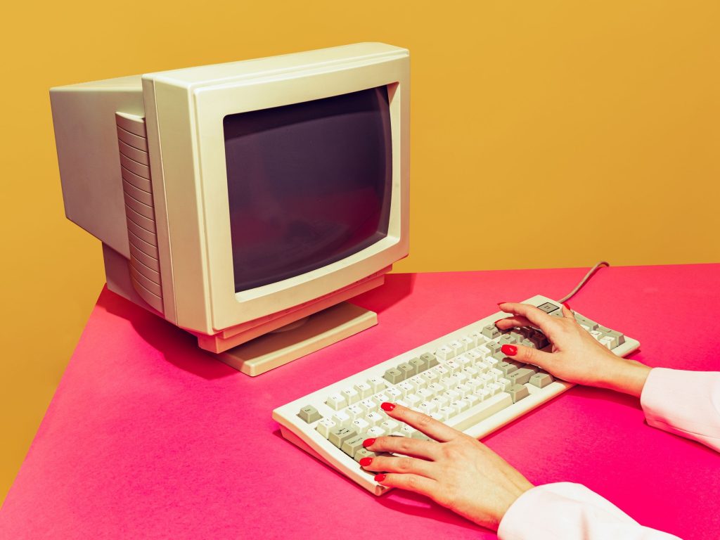 ce-poti-face-cu-un-computer-vechi.jpg