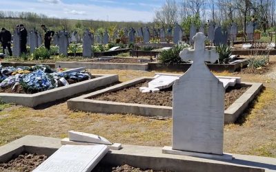 cimitir-vandalizat.jpg