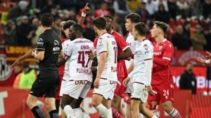 Dinamo vs. Rapid ÎN TIMP REAL, șansă FANTASTICĂ pentru „câini”, giuleștenii salvează mingea din plasă! Derby captivant pe Arena Națională