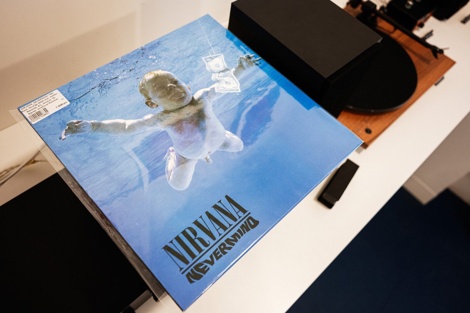Nirvana reușește să câștige din nou procesul legat de conținutul pornografic infantil asociat cu coperta albumului „Nevermind”