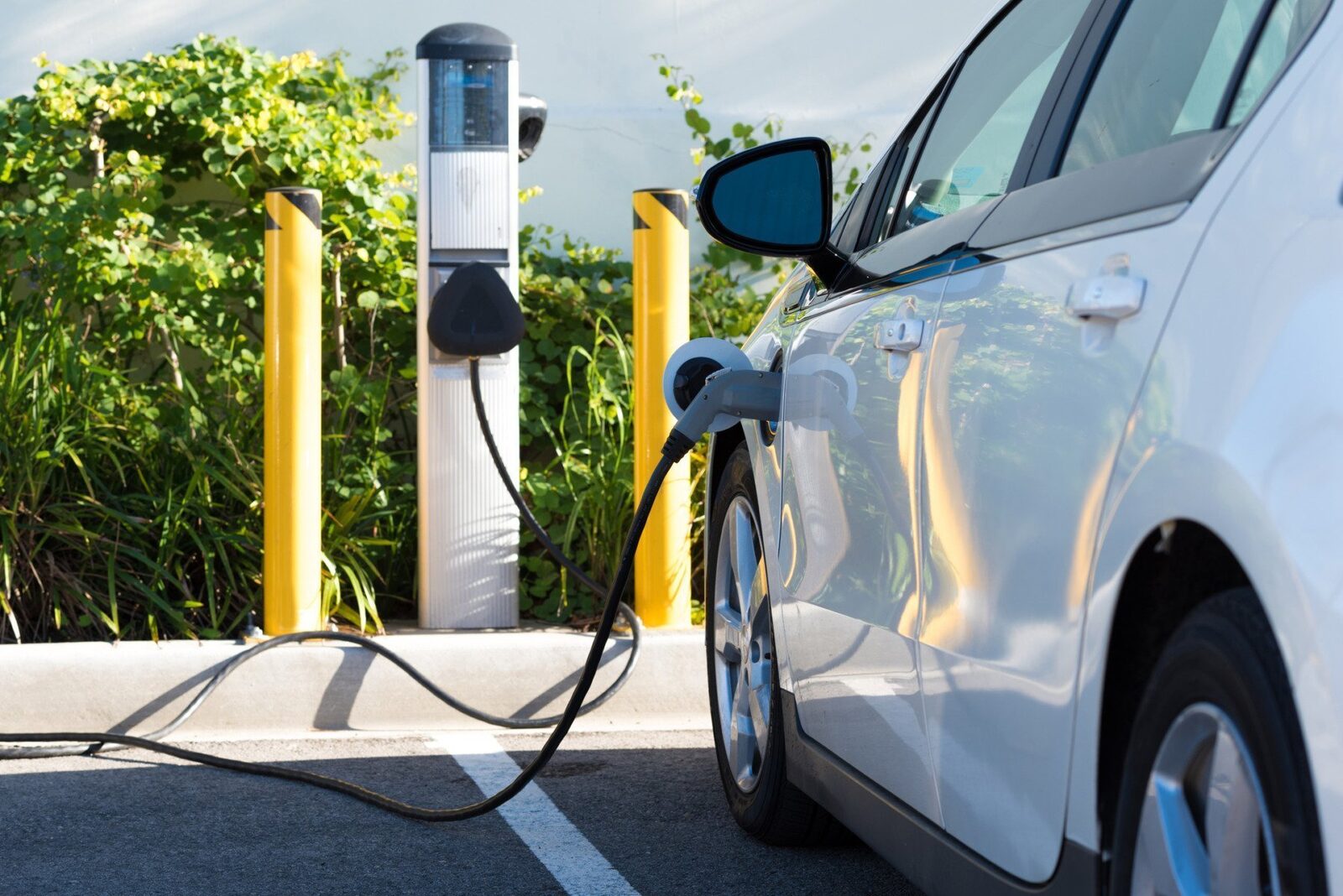 [ad_1] Guvernul german intenționează să extindă, până în anul 2035, facilitățile fiscale pentru vehiculele electrice, a anunțat ministrul de Finanțe, Lars Klingbeil, într-un interviu acordat unei agenții de știri, citată de o sursă de știri