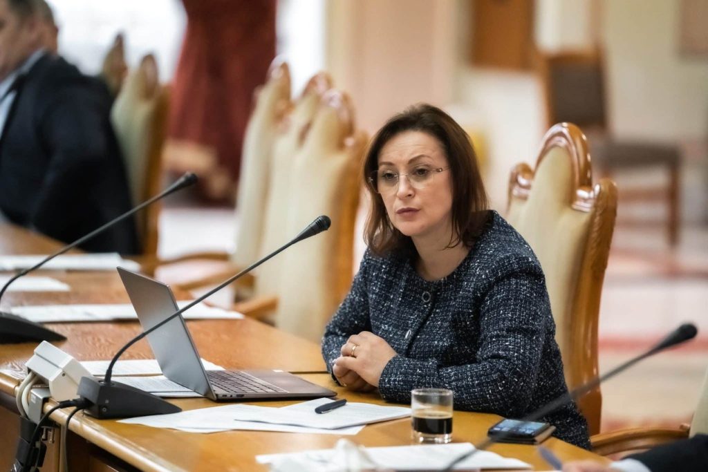 dumitrina-mitrea-aur.jpg