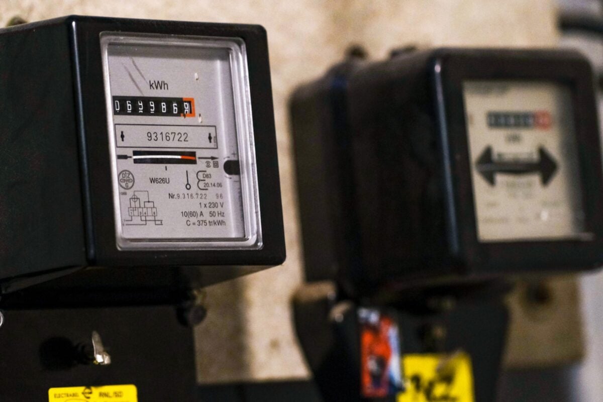 Delgaz Grid inaugurează trei dispecerate în regiunea Moldova, cu capacitatea de a identifica avariile în timp real, finanțate din fonduri europene cu o valoare de circa 84 de milioane de lei, fără impact asupra consumatorilor.