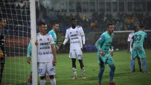 „Dacă nu ai aspirații în viață, nu ești pregătit pentru fotbal!” Un jucător de la UTA și-a criticat sever colegii după înfrângerea de la Botoșani.