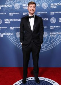 Inteligența artificială aduce vremuri dificile pentru creatorii de conținut