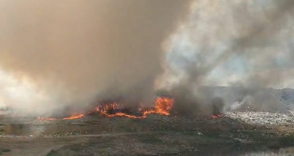 incendiu-groapa-de-gunoi-galati.jpg