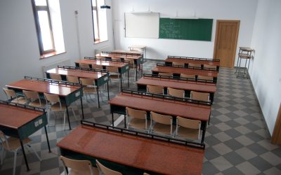 invatamant-preuniversitar-sala-clasa-scaled.jpg