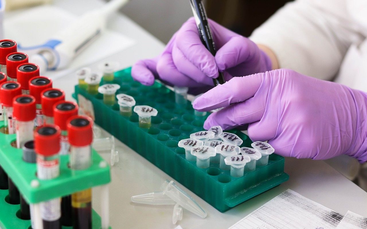 laboratory-3827745_1280.jpg