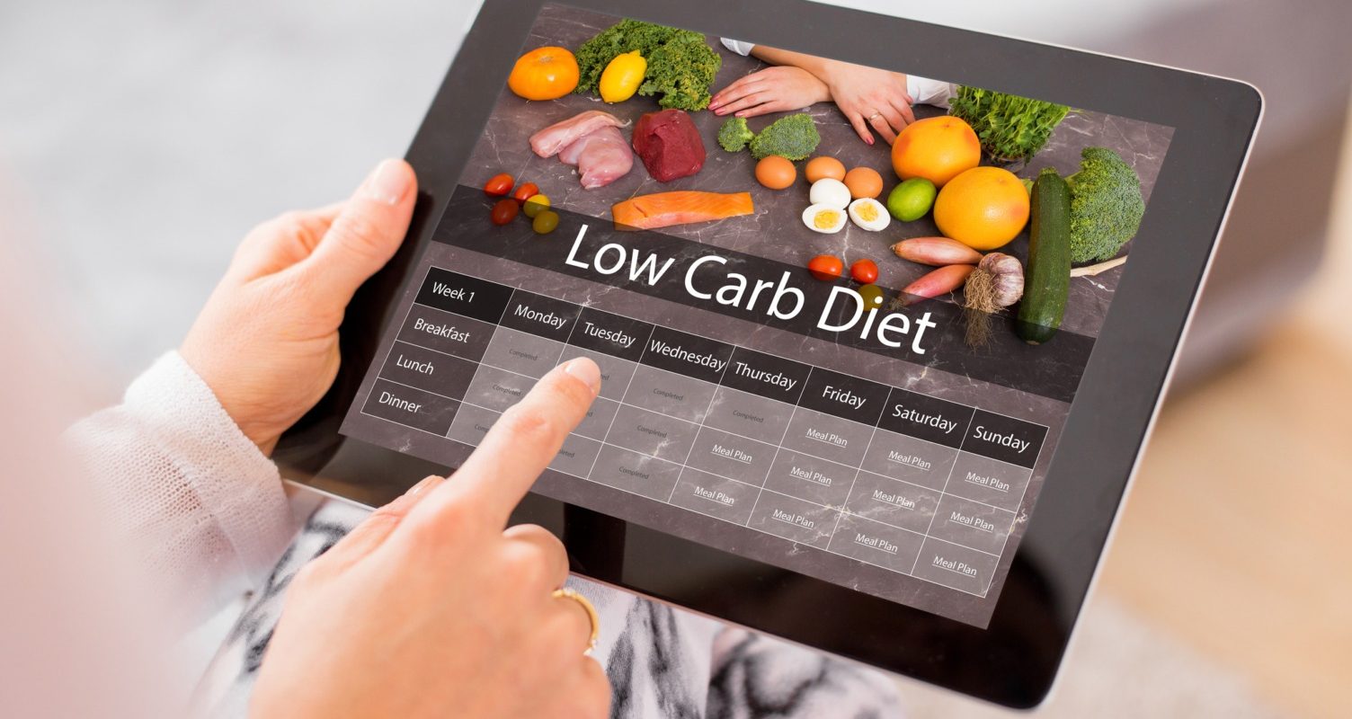 De ce nu reușești să pierzi în greutate, chiar dacă ai redus aproape total consumul de carbohidrați / Sfaturi și explicații de la experți despre dietele sărace în carbohidrați
