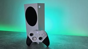 Microsoft neagă planurile de a renunța la hardware și anunță dezvoltarea noilor console Xbox