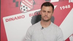 Scandal la derby! Directorul lui Dinamo a explodat de furie și a intrat cu forța în vestiarul celor de la Rapid